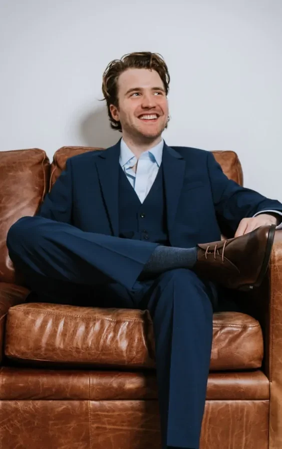 Blue 3 Piece Suit with Peak Lapel thumbnail 3