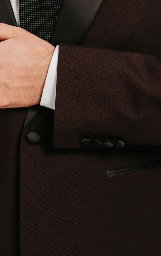 Burgundy 3 Piece Tuxedo with Peak Lapel thumbnail 5