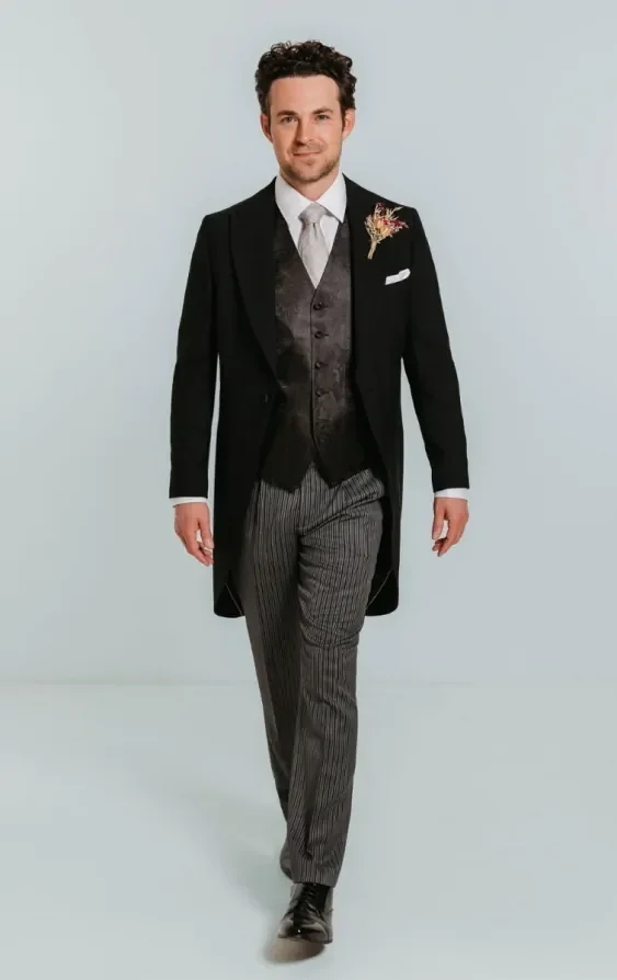 Black Paisley Waistcoat thumbnail 3