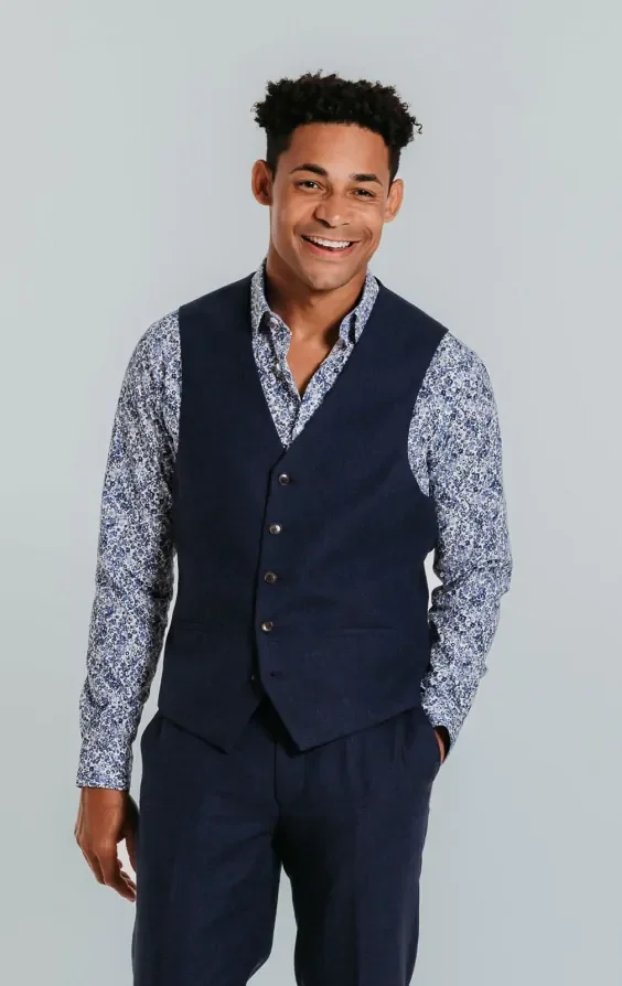 Navy Linen Suit thumbnail 9