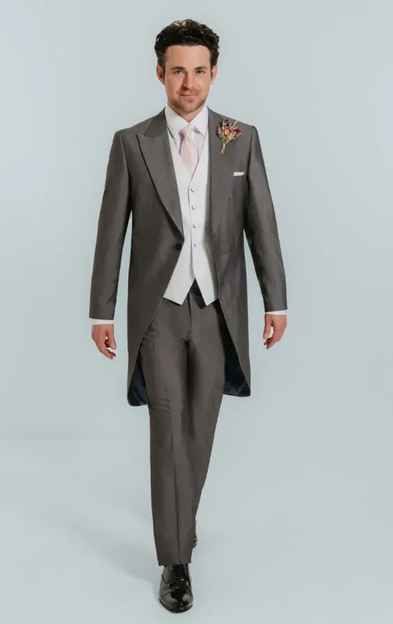 White Paisley Waistcoat thumbnail 3