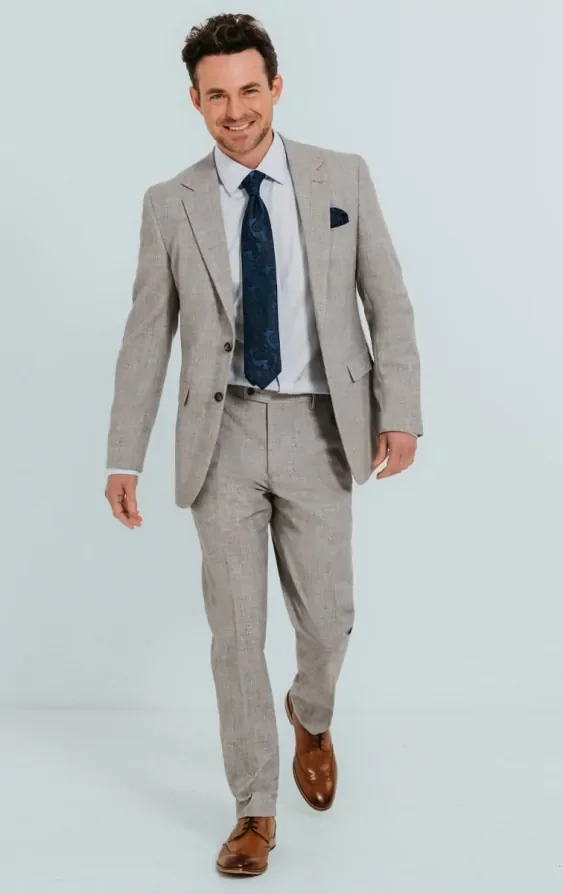 Grey Flannel Suit thumbnail 3