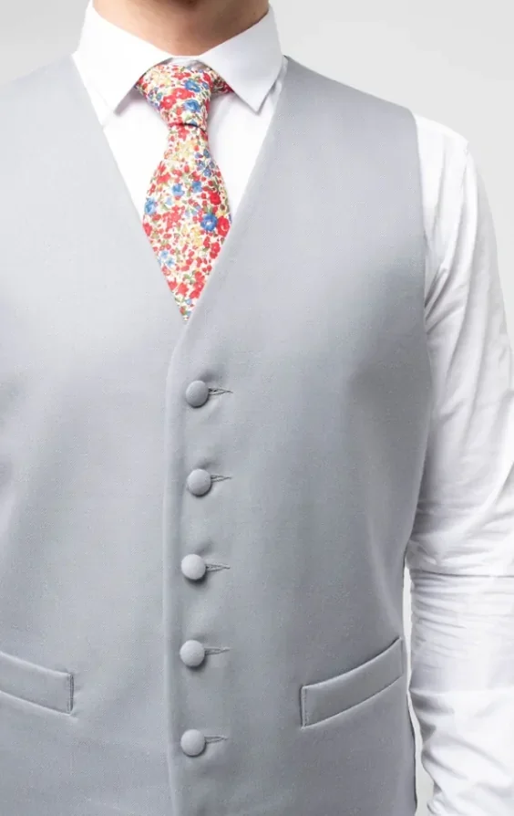 Luxury 100% Wool Dove Grey Single Breasted Morning Suit Waistcoat thumbnail 3