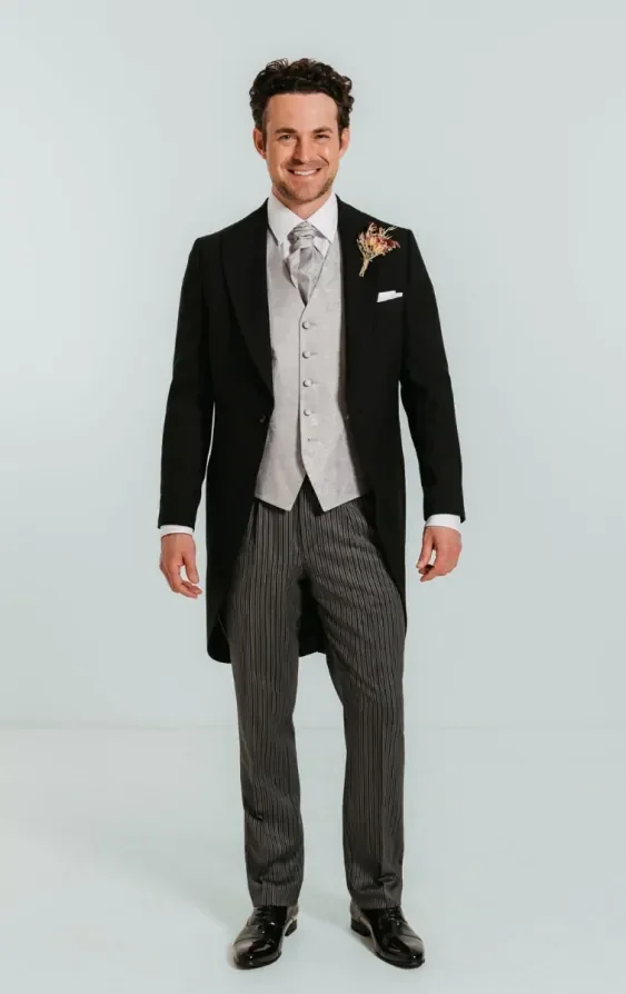 Silver Paisley Waistcoat thumbnail 3