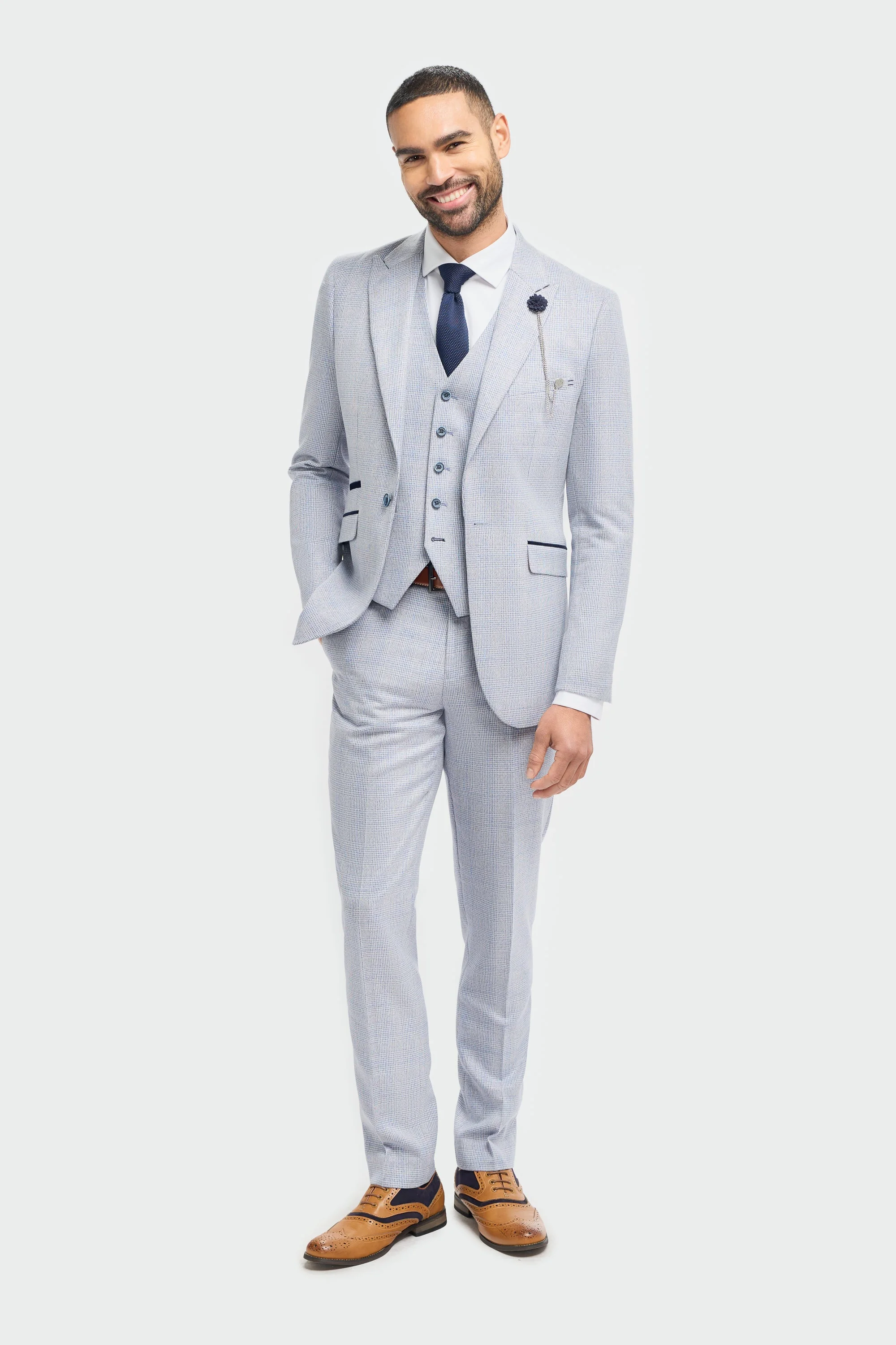 Caridi Sky Short Check Three Piece Suit thumbnail 2