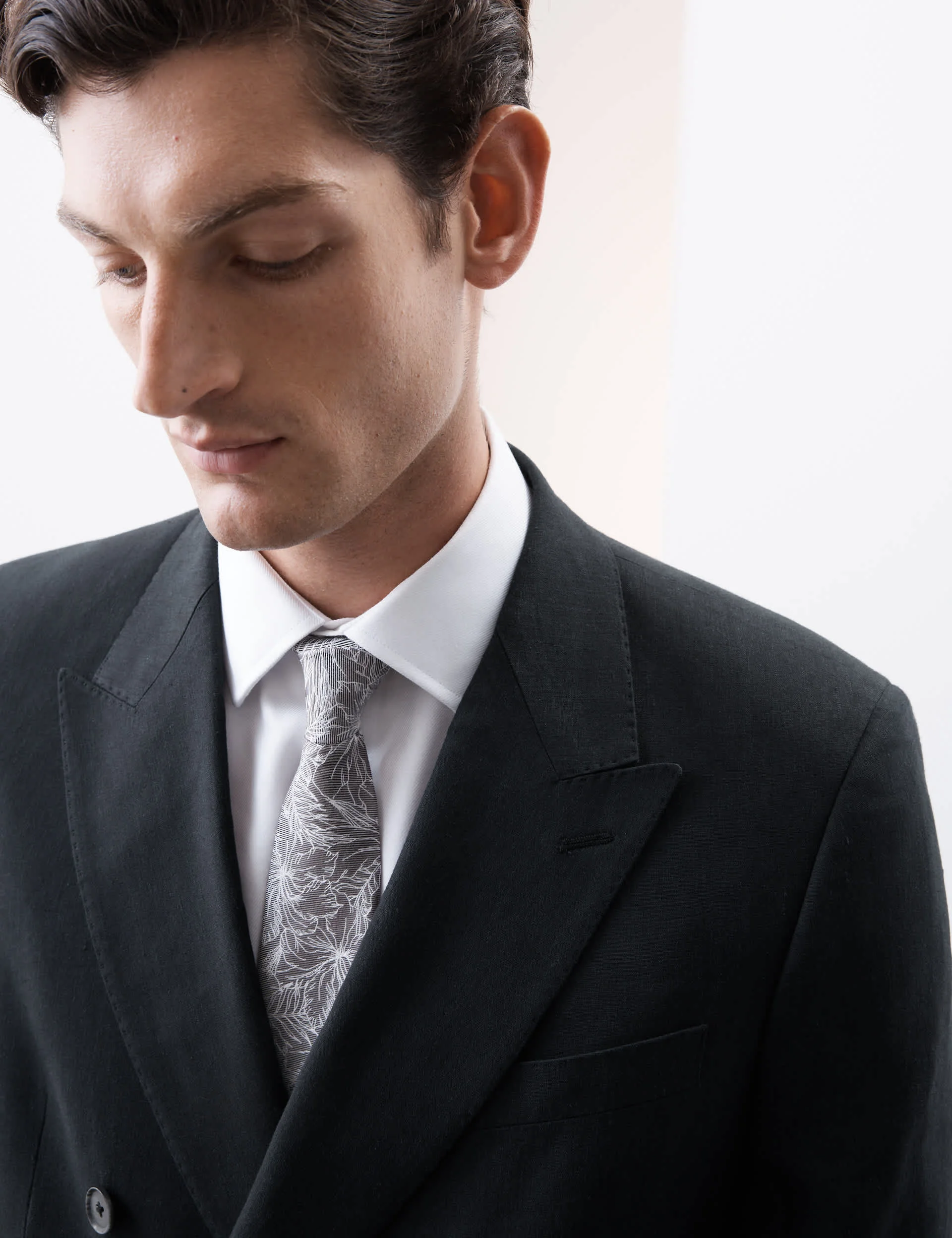 Tailored Fit Italian Performance Linen Blend Double Breasted Suit Jacket thumbnail 10