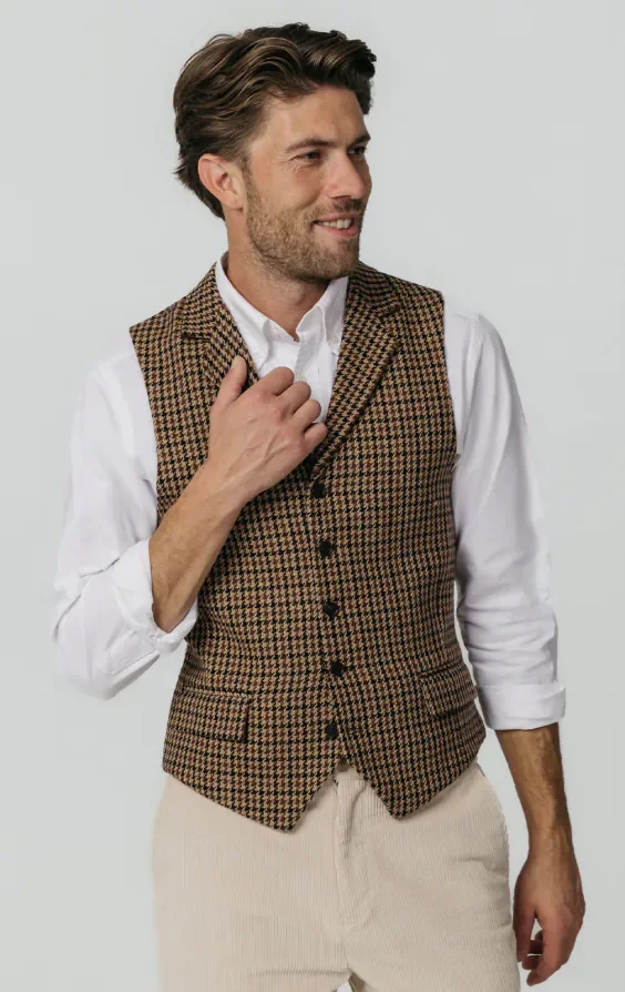 Brown Houndstooth Tweed Waistcoat thumbnail 2