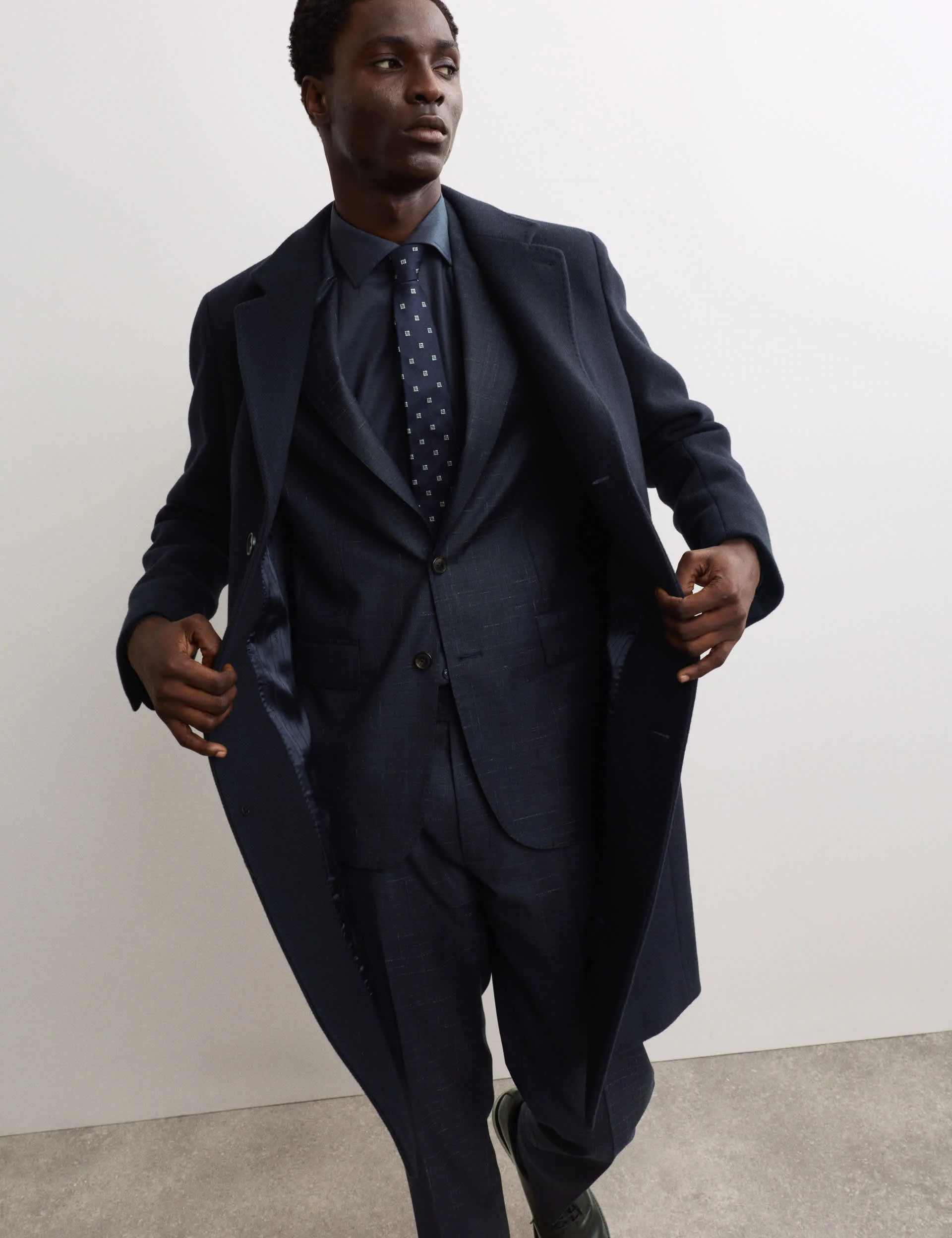 Tailored Fit Wool Rich Suit Jacket thumbnail 4